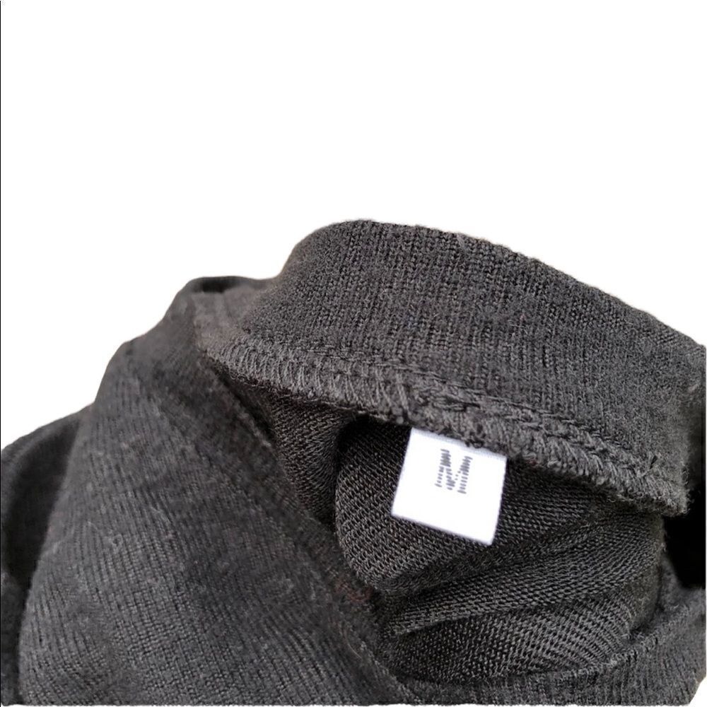 Medium Tri Colored Sweater  - Picture 3 of 3